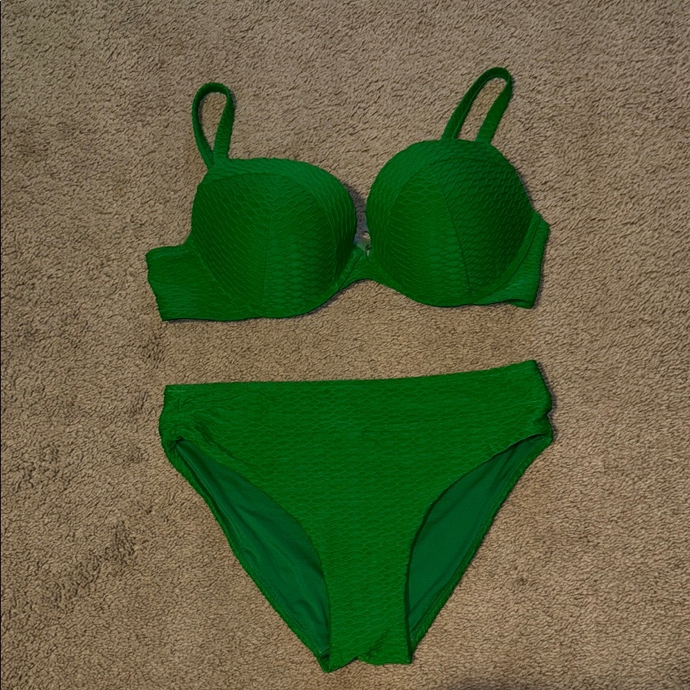 Victoria's Secret Green Classic Bikini Set